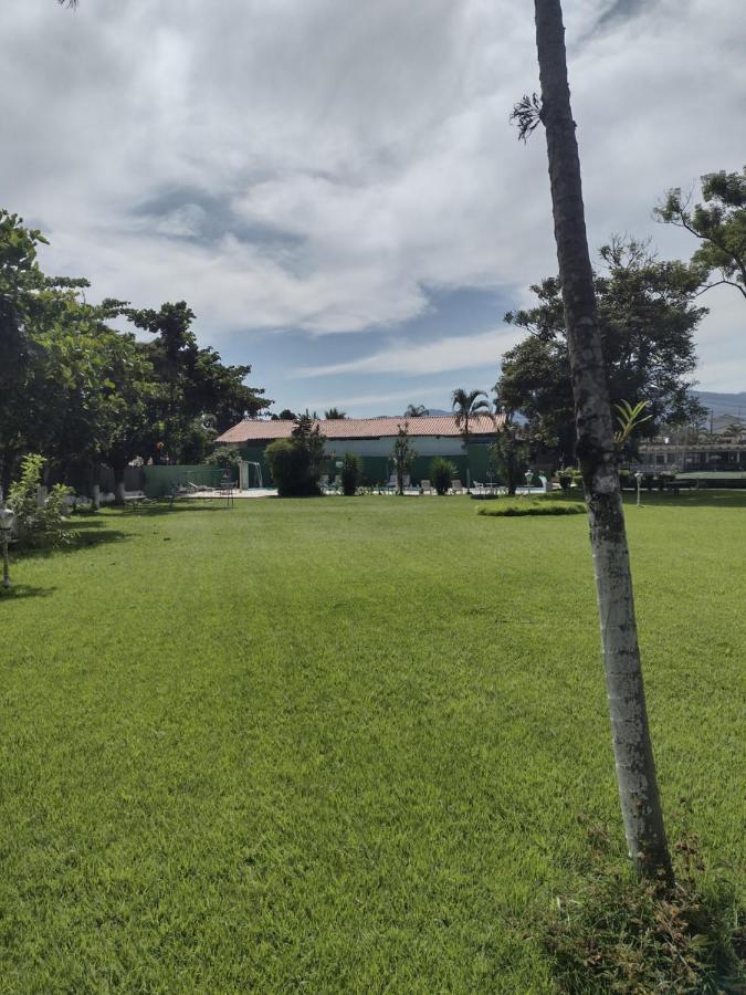 Ilhabela Tênis Clube Bagian luar foto