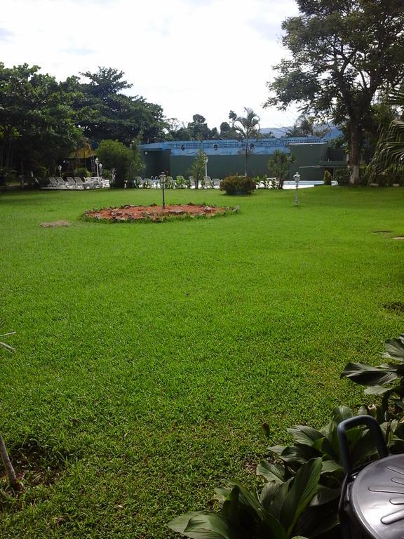 Ilhabela Tênis Clube Bagian luar foto